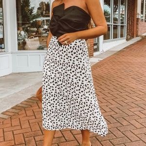 Something About Spot Chiffon Skirt in Ivory